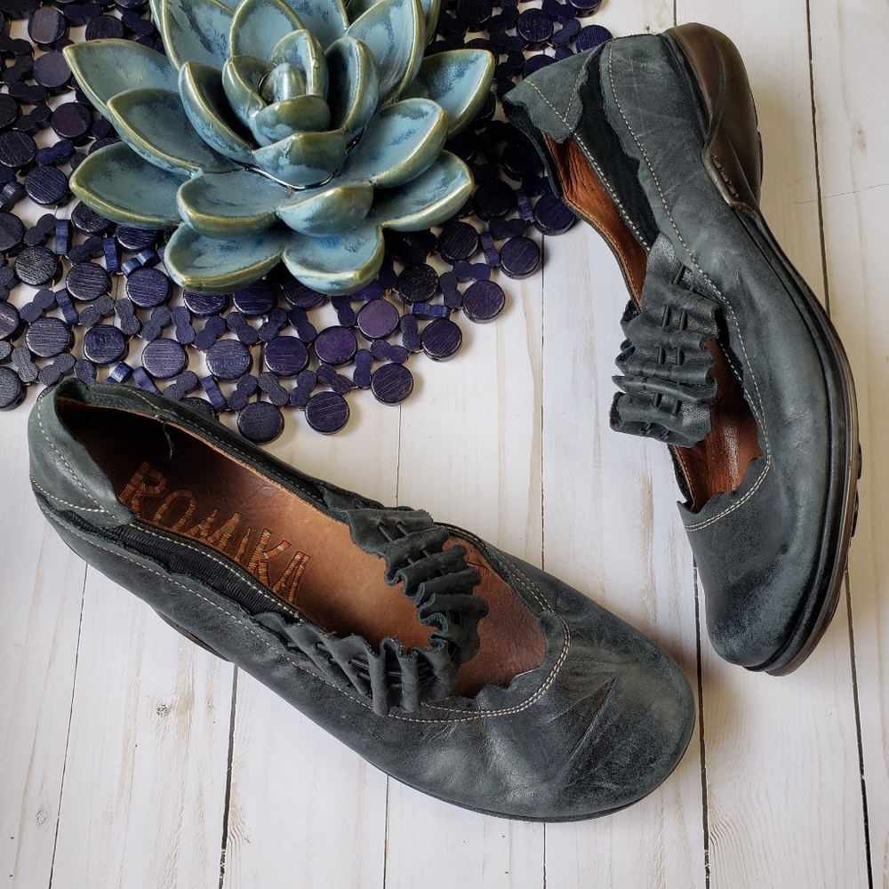 Romika Ruffle Blue Black Mary Jane 39